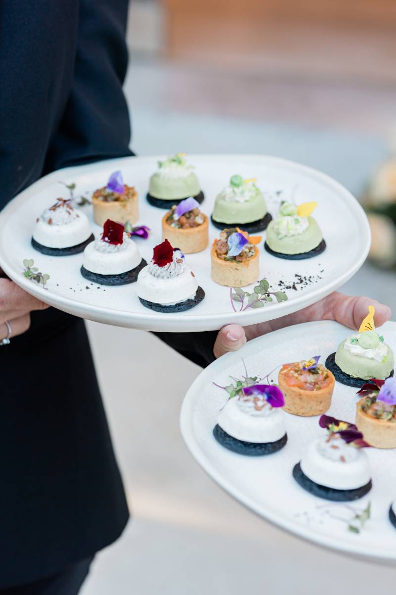 ©aliciaserraphotography & ©yoursweddingimages